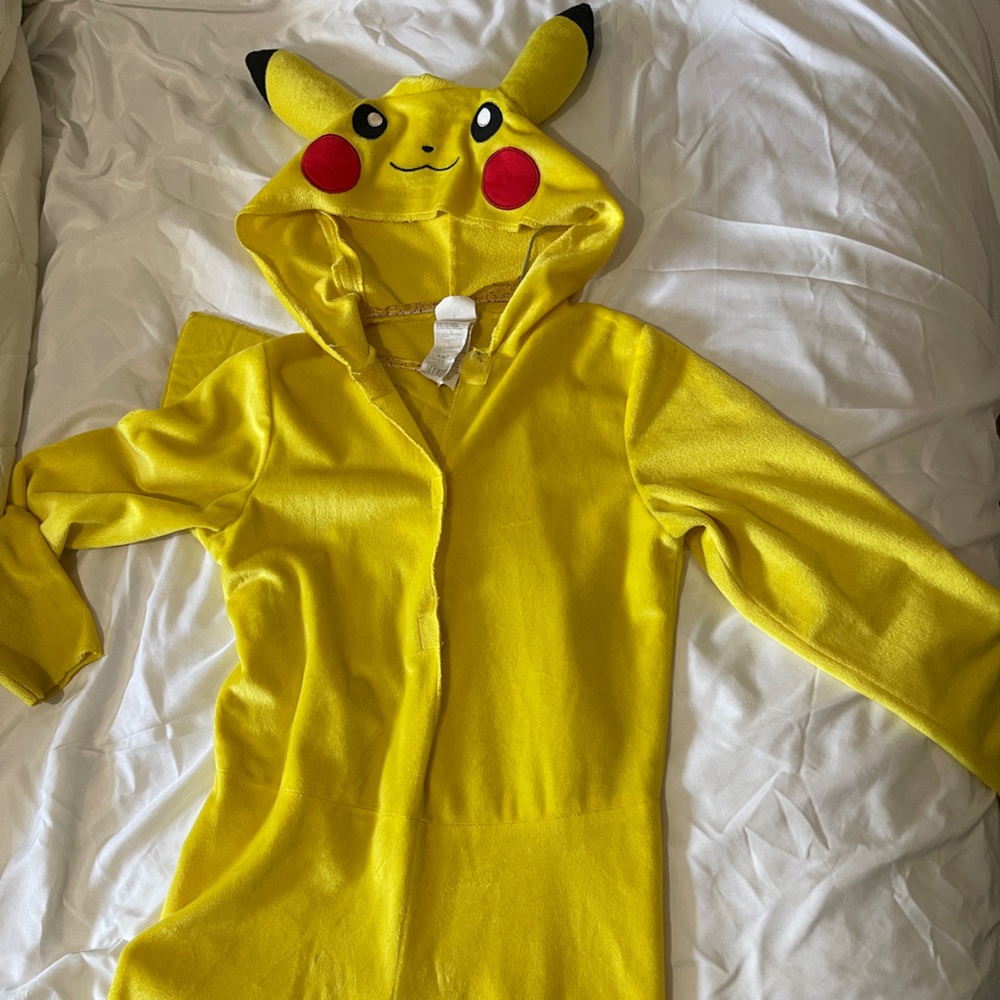 Pokémon costume